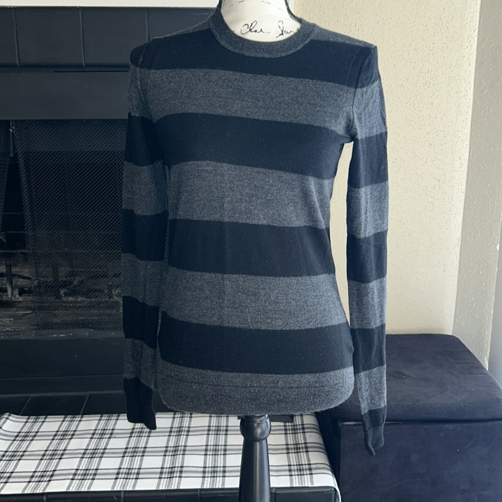 Gap Long Sleeve Black & Gray Rugby Stripe Sweater - Fits like a S/M